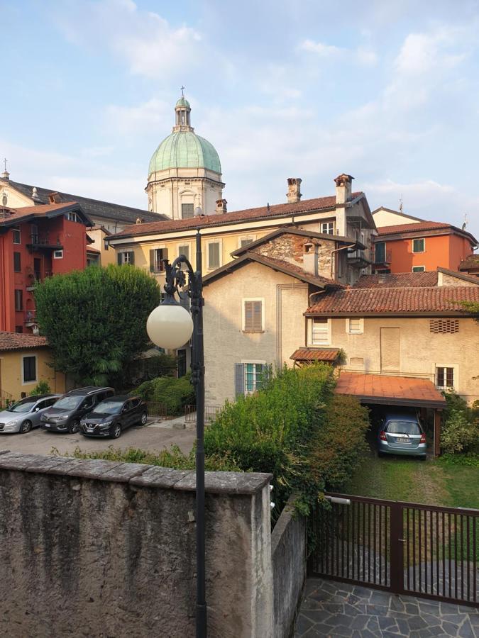 A Central Quiet Place In Verbania Exterior foto